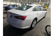 $17995 : Chevrolet Malibu 2023 LT 4dr thumbnail