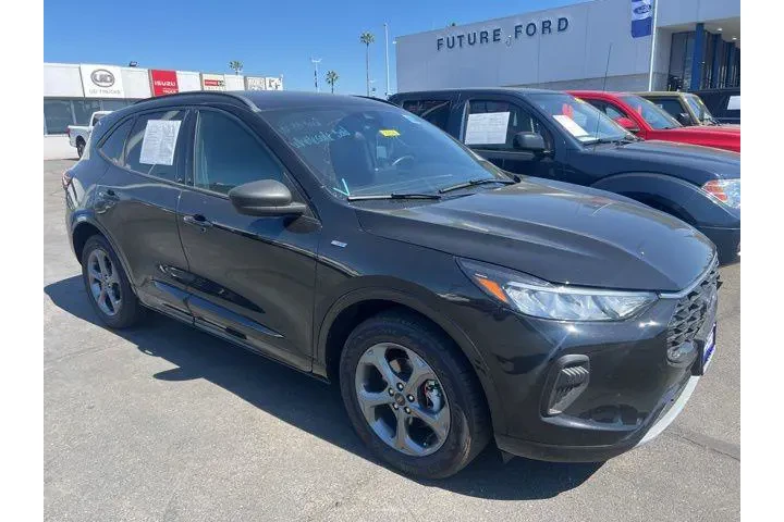 $24988 : Ford Escape 2023 AWD ST-Line image 4