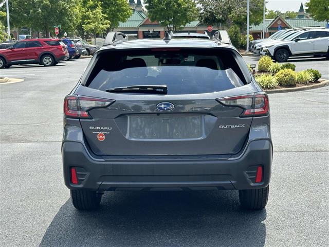 PRE-OWNED 2022 SUBARU OUTBACK image 3