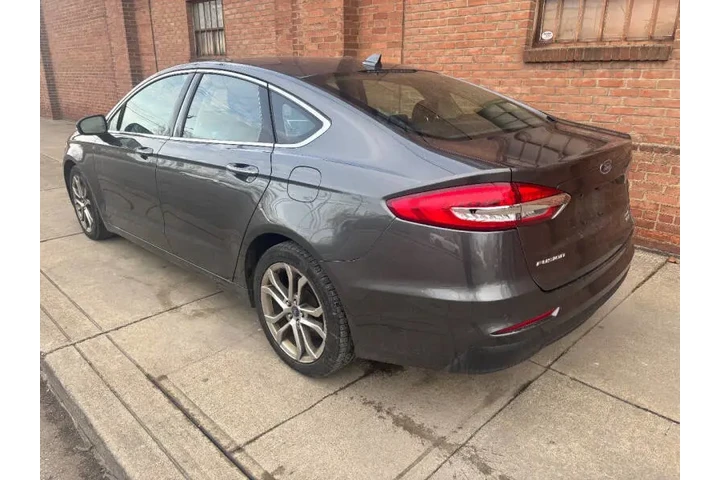 $14500 : 2019 Fusion SEL image 3