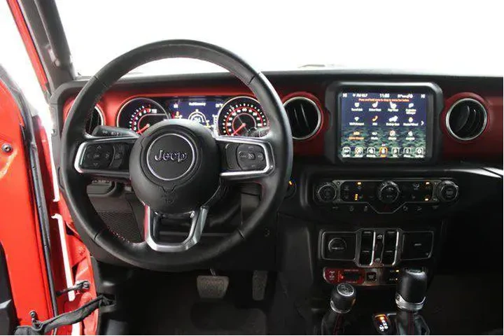 $24923 : Jeep Wrangler Unlimited 2018 image 2