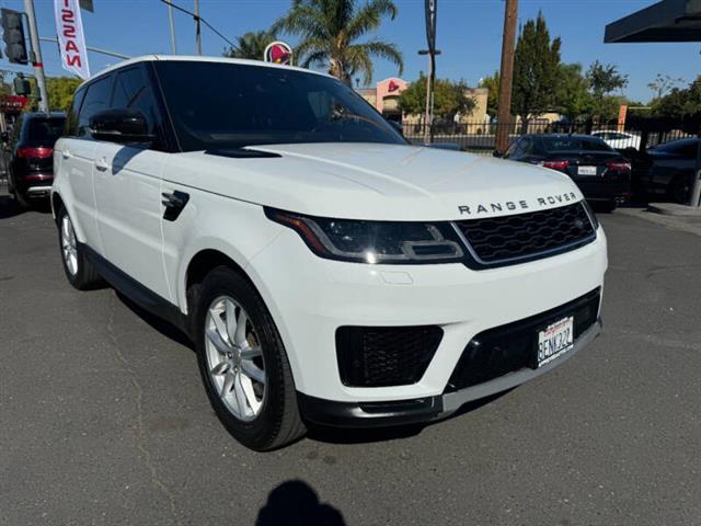 $23998 : 2018 Land Rover Range Rover S image 3