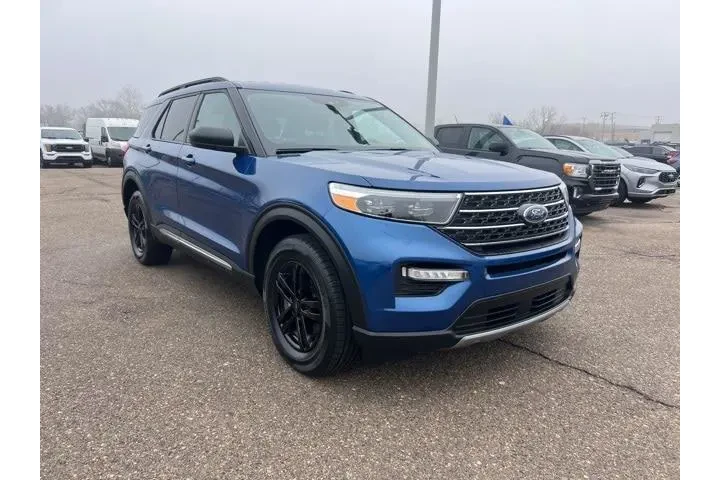 $28998 : Ford Explorer 2022 AWD XLT 4 image 3