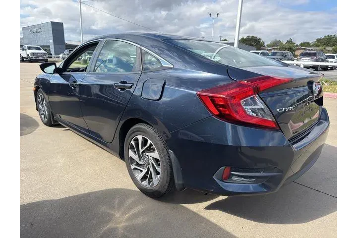 $13995 : Honda Civic 2016 EX 4dr Seda image 5