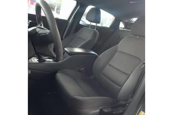 $14499 : 2023 Malibu LS Fleet image 7