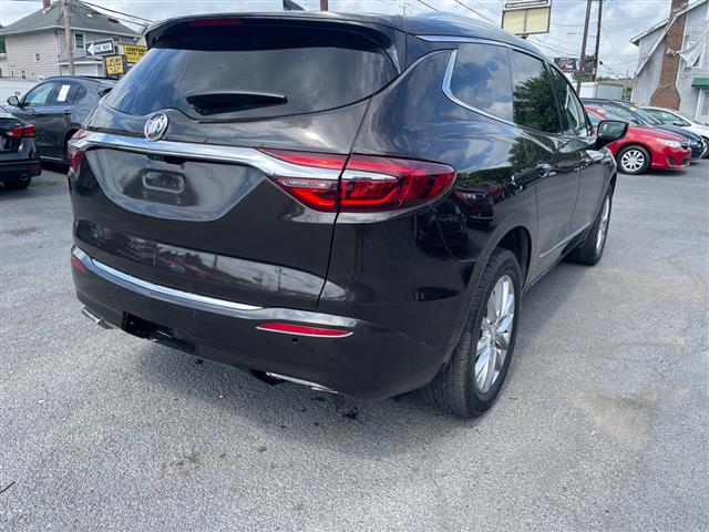 $21900 : 2018 Enclave image 4