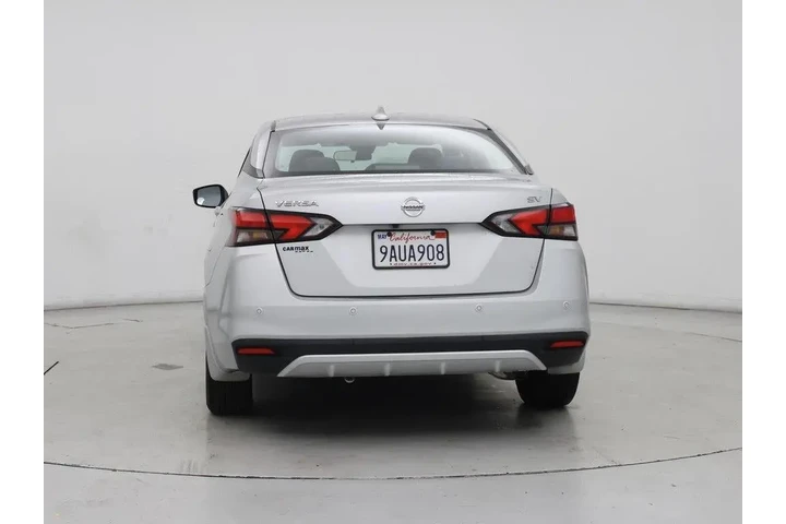 $16998 : Nissan Versa 2020 SV 4dr Sed image 6