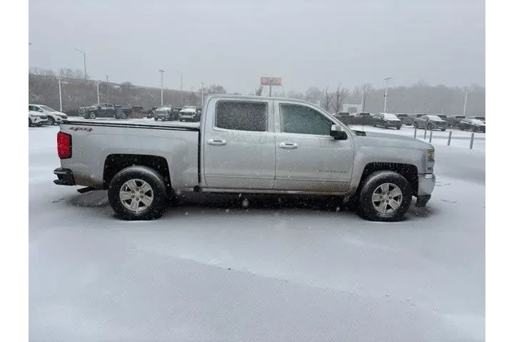 $17205 : Chevrolet Silverado 1500 201 image 5