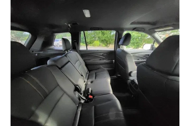 $35447 : Honda Passport 2023 AWD Trai image 9