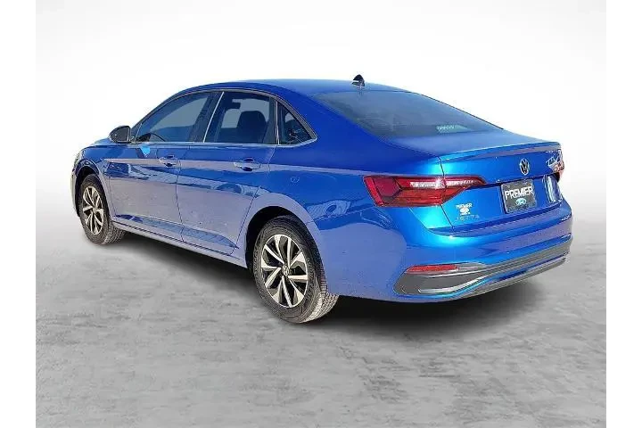 $16399 : Volkswagen Jetta 2023 S 4dr image 7