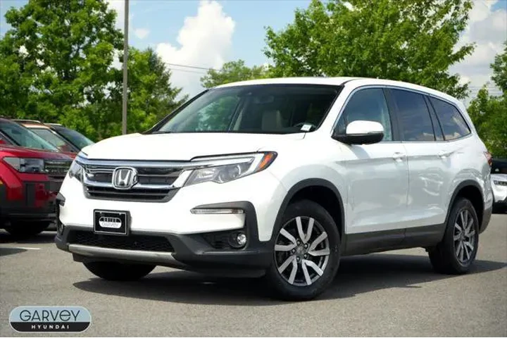 $28000 : Honda Pilot 2022 AWD EX-L 4d image 1