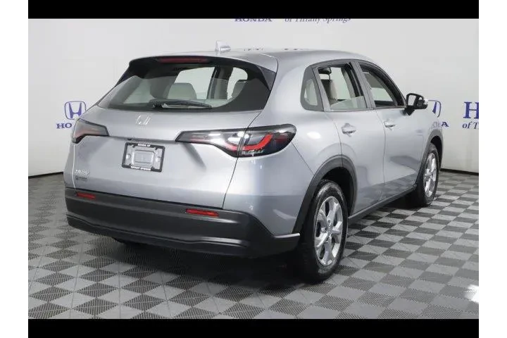 $24175 : Honda HR-V 2023 AWD LX 4dr C image 7