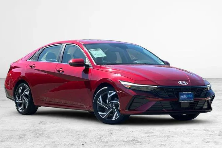 $23790 : Hyundai ELANTRA 2025 Limited image 3