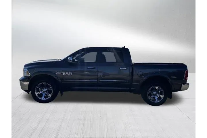 $20699 : Ram 1500 2016 4x4 Laramie 4d image 4