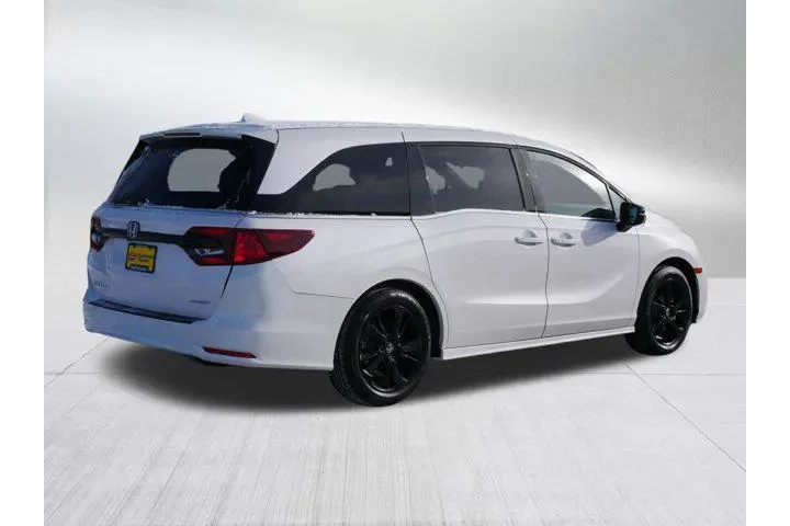 $38000 : Honda Odyssey 2024 Sport 4dr image 7