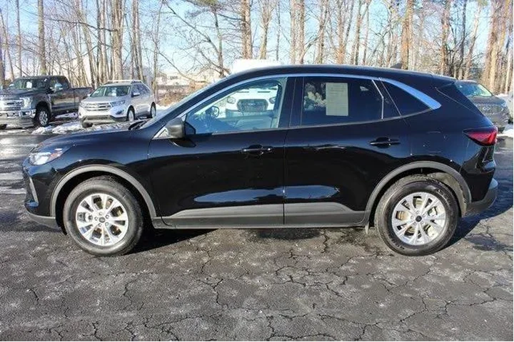 $23565 : Ford Escape 2023 AWD Active image 9
