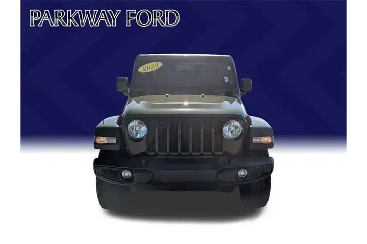 $34895 : Jeep Gladiator 2023 4x4 Spor image 2