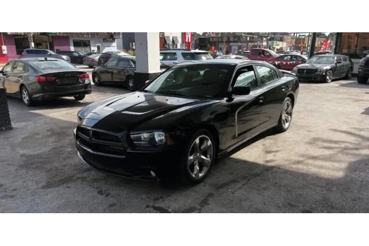 $8999 : 2014 Charger SXT Plus image 2