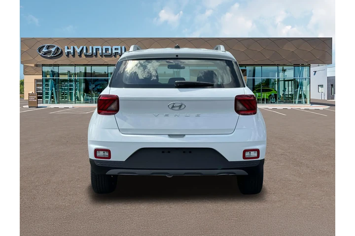 $19979 : Hyundai VENUE 2025 SEL 4dr C image 6