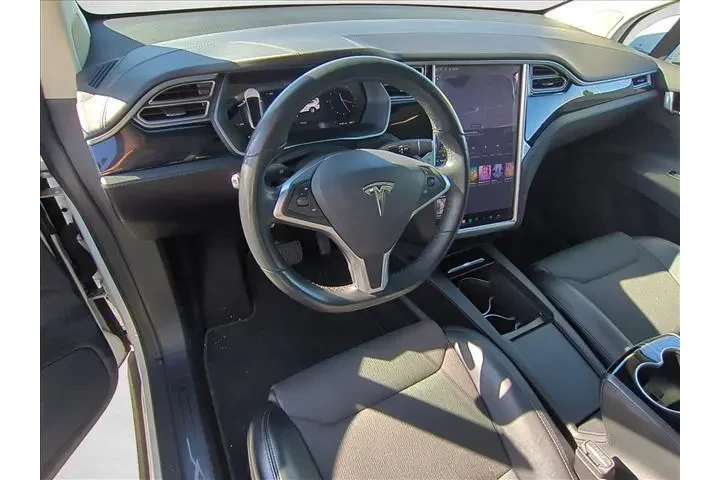 $21661 : Tesla Model X 2016 AWD 75D 4 image 10