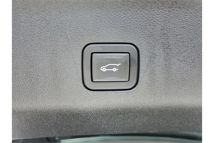 Chevrolet Tahoe 2023 4x2 Pre image 7