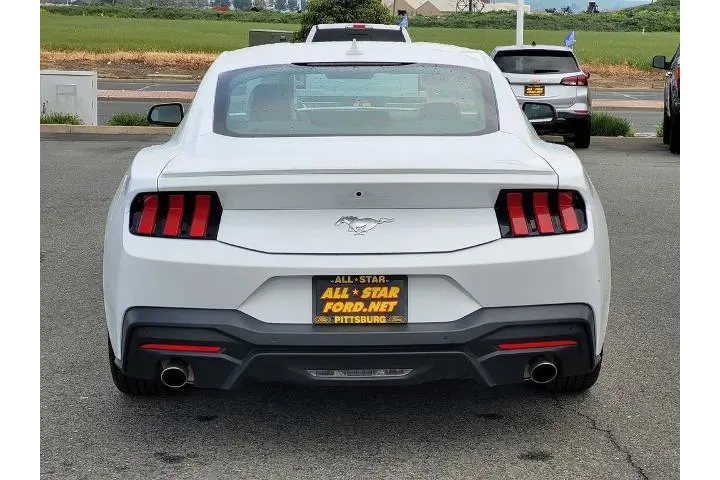 $28989 : Ford Mustang 2024 EcoBoost P image 5