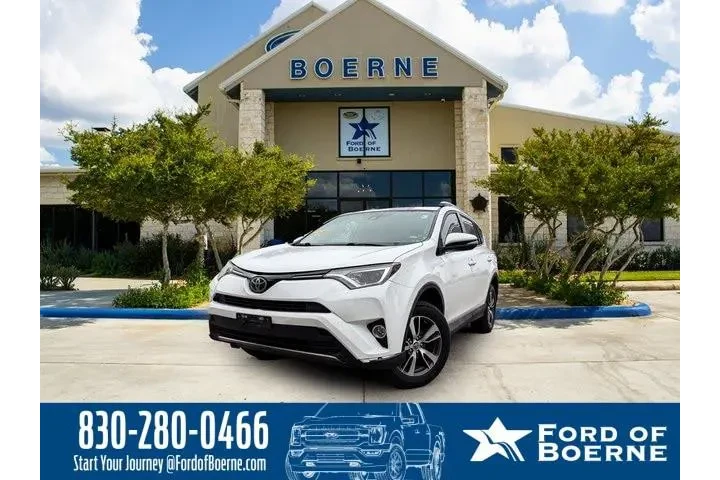$17997 : Toyota RAV4 2017 XLE 4dr SUV image 1