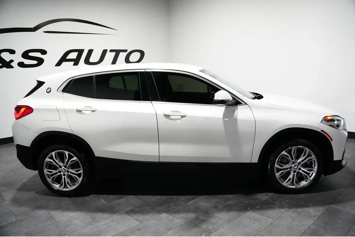 $17297 : 2018 X2 image 8