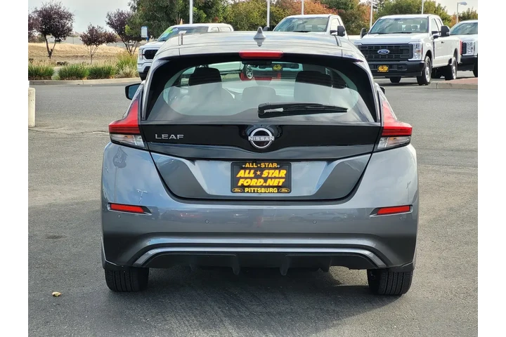 $15000 : Nissan LEAF 2024 S 4dr Hatch image 5