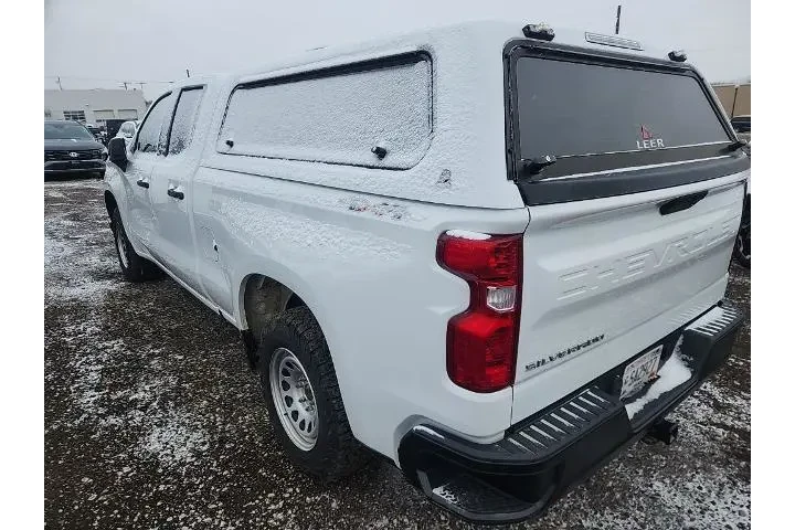 $28990 : Chevrolet Silverado 1500 202 image 8