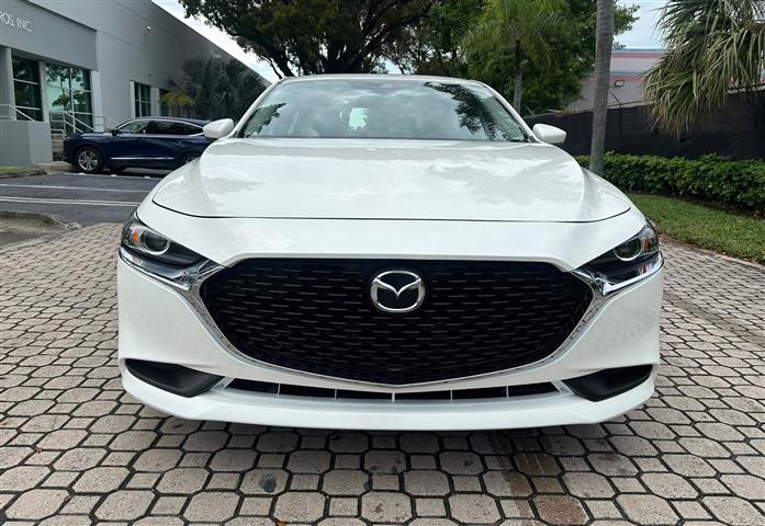 $12500 : Se vende Mazda 3 image 5
