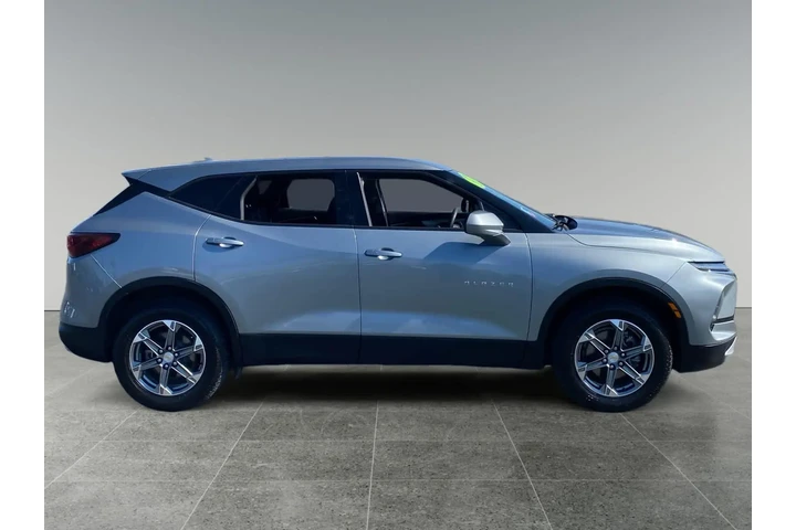 $28107 : Chevrolet Blazer 2023 AWD LT image 6