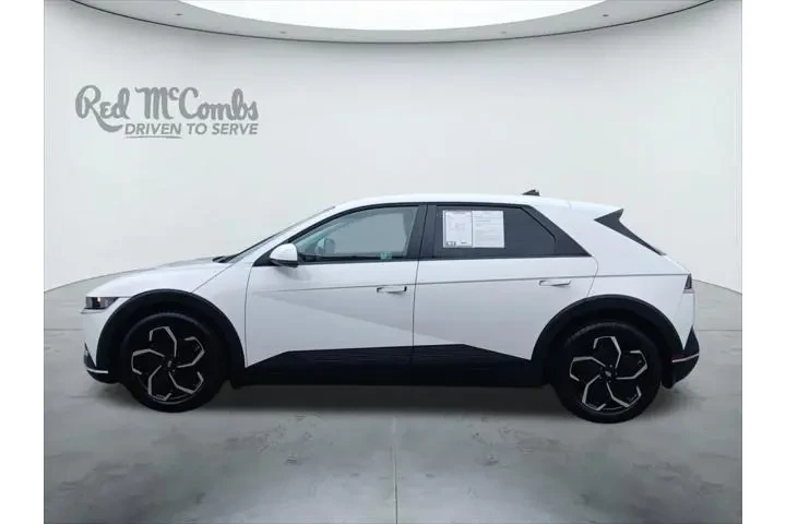 $25028 : Hyundai IONIQ 5 2024 SE 4dr image 2