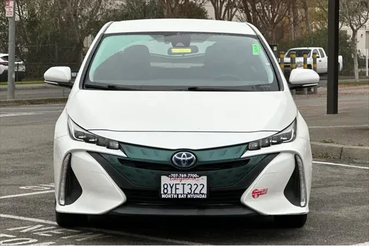 $16990 : Toyota Prius Prime 2017 Plus image 9