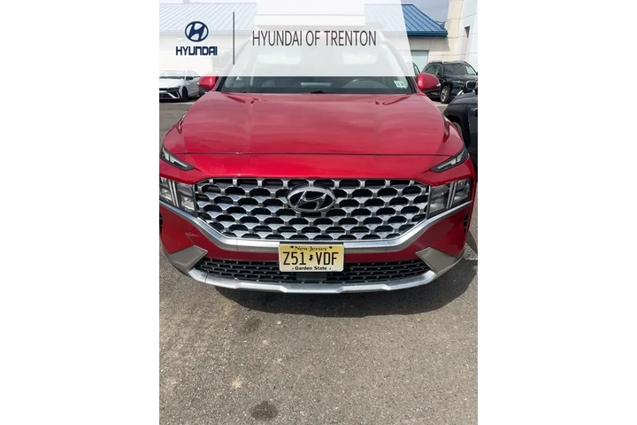 $18995 : Hyundai SANTA FE 2022 AWD SE image 1