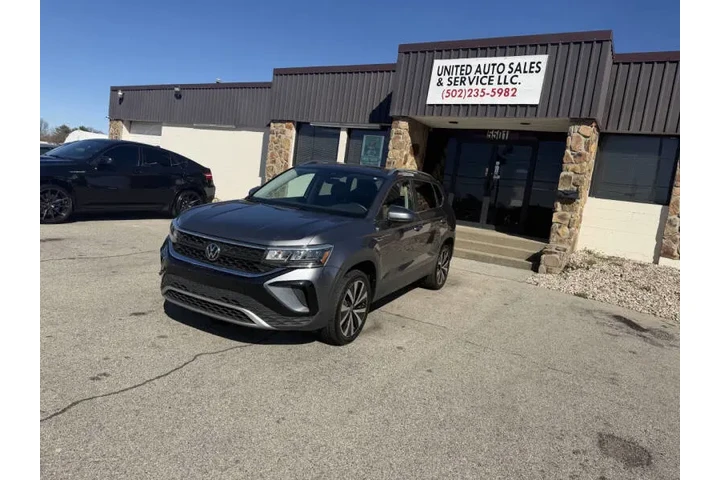 $17999 : 2024 Taos SE image 4