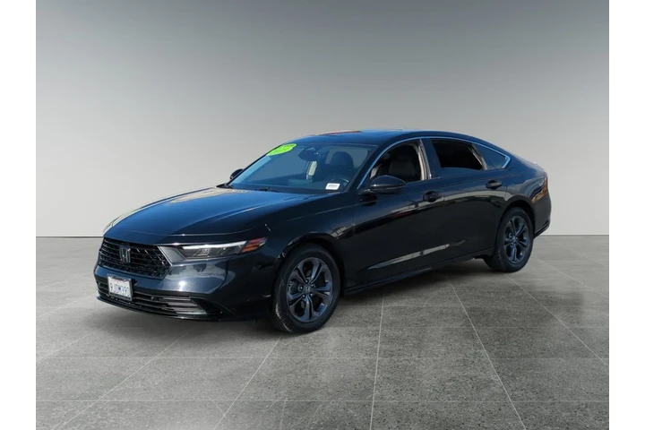 $28550 : Honda Accord Hybrid 2023 EX- image 1