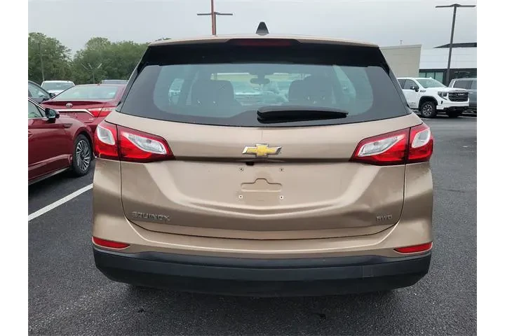 $19062 : Chevrolet Equinox 2019 4x4 L image 5