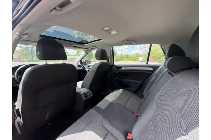 $7999 : 2016 Golf TSI S image 9