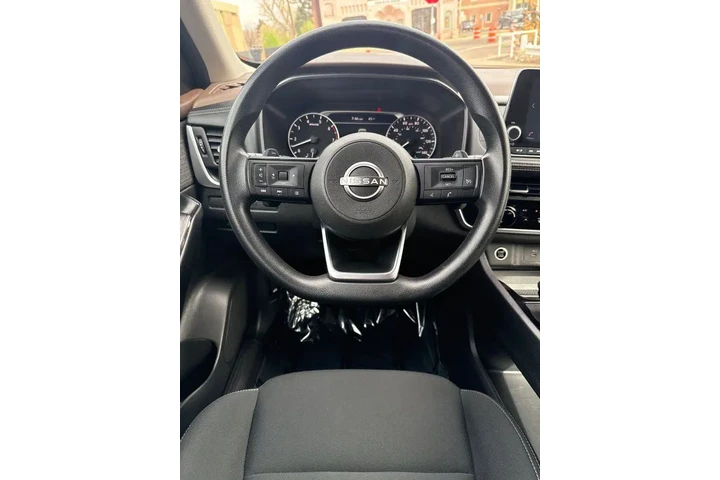 $9995 : 2023 Rogue S Intelligent AWD image 8