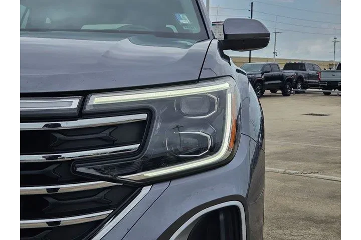 $30138 : Volkswagen Atlas 2025 SE 4dr image 9