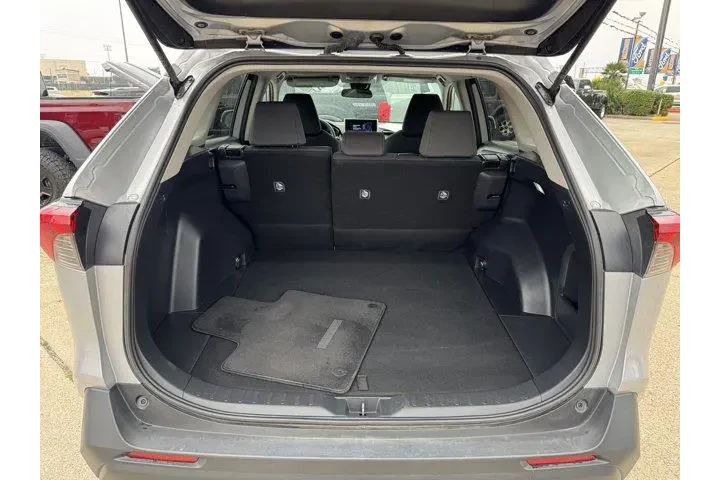 $29313 : Toyota RAV4 Hybrid 2024 AWD image 9