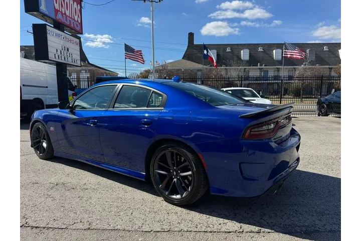 2019 Charger Scat Pack image 4