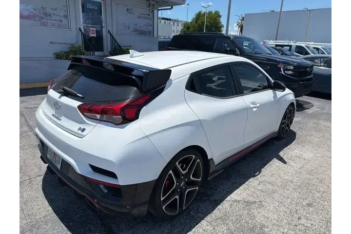 $22990 : Hyundai VELOSTER N 2022 3dr image 5