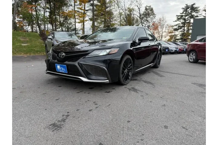 $24999 : 2021 Camry image 2