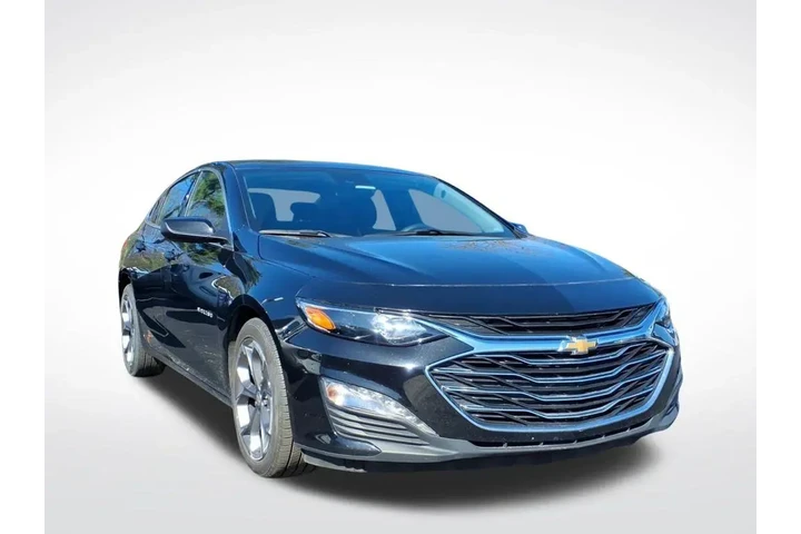 $18607 : Chevrolet Malibu 2024 LT 4dr image 1