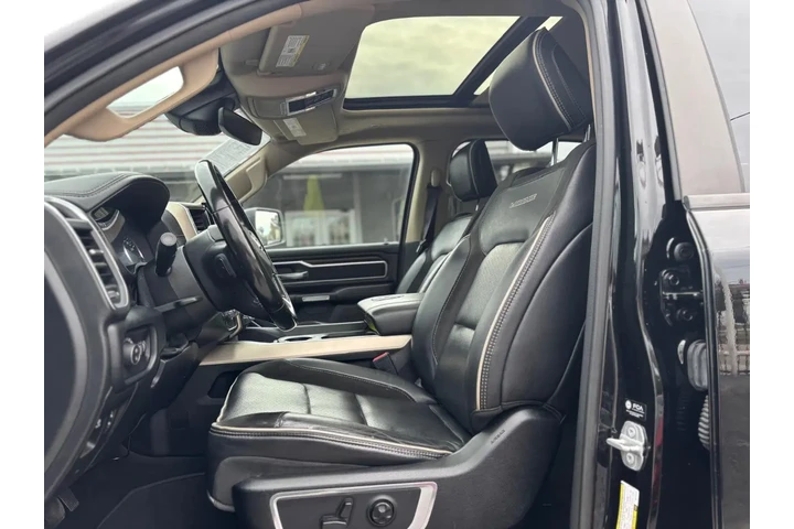 2021 RAM 1500 Laramie Crew Ca image 7