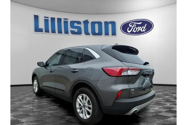 $21944 : Ford Escape 2022 AWD SE 4dr image 4