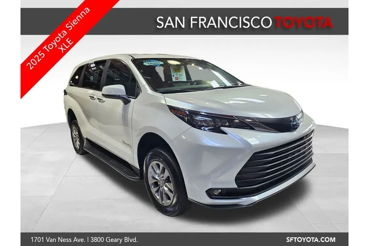 $71780 : 2025 Sienna XLE image 7