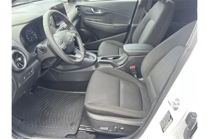 $21596 : Hyundai KONA 2023 SEL 4dr Cr image 9